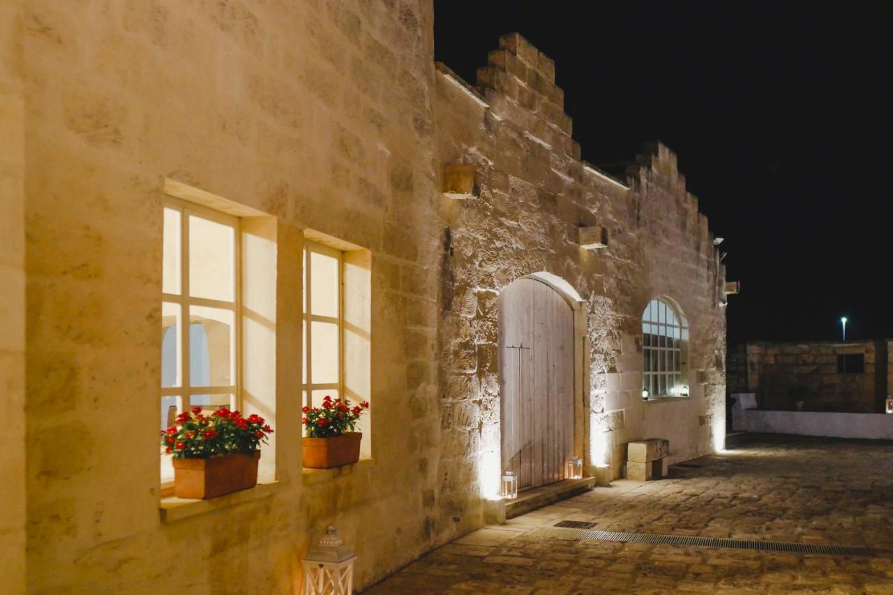 לצ'ה Masseria Paralupi מראה חיצוני תמונה