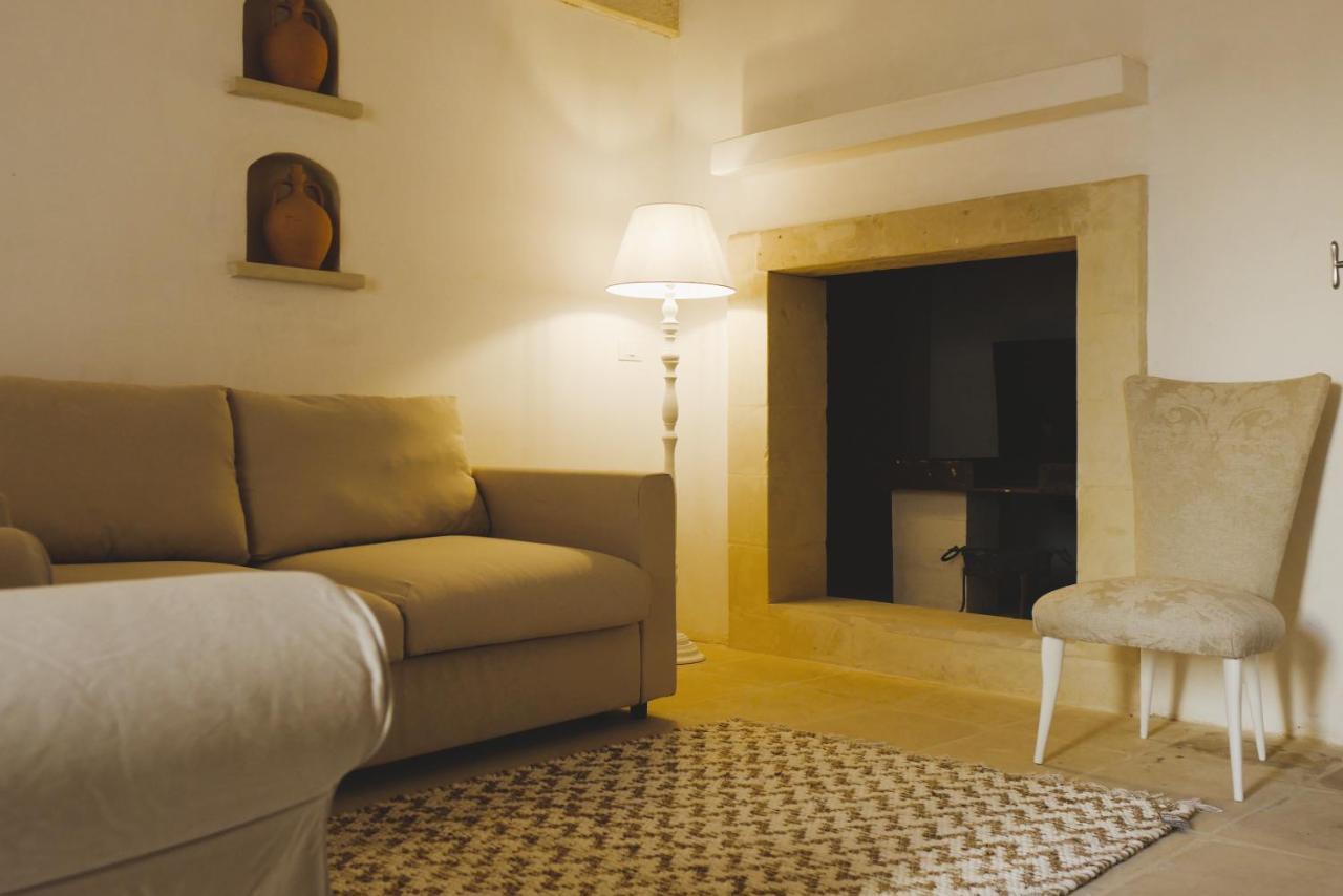 לצ'ה Masseria Paralupi מראה חיצוני תמונה